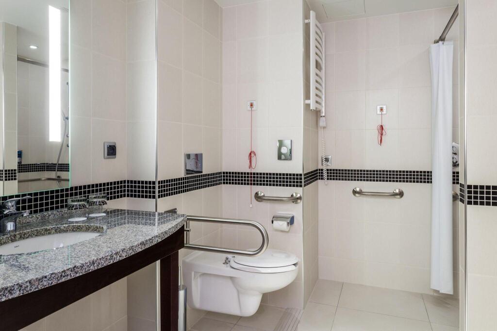 hotel image 13
