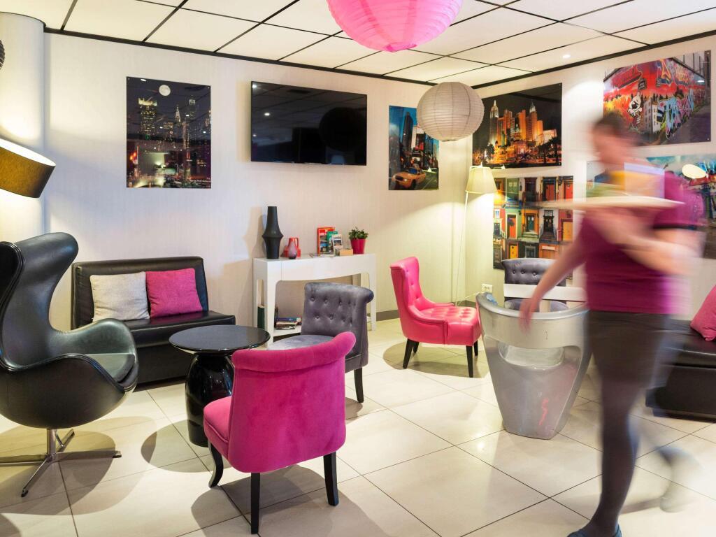 hotel image 11
