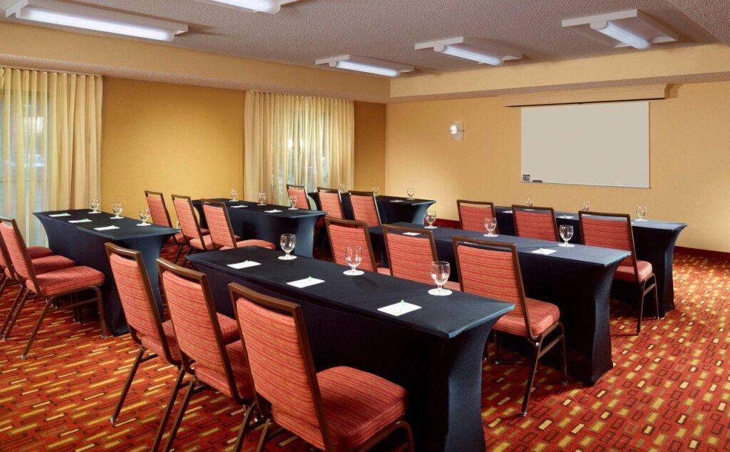hotel image 10