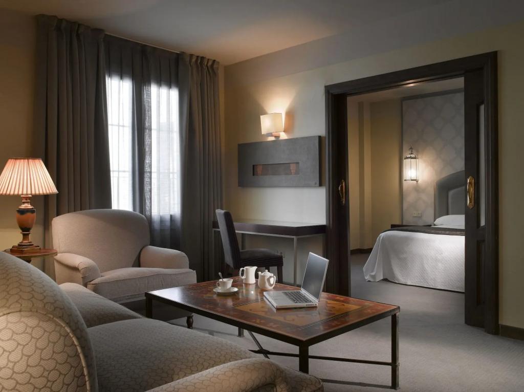 hotel image 16