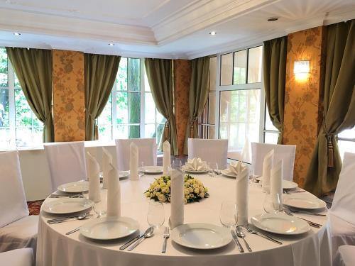 hotel image 16