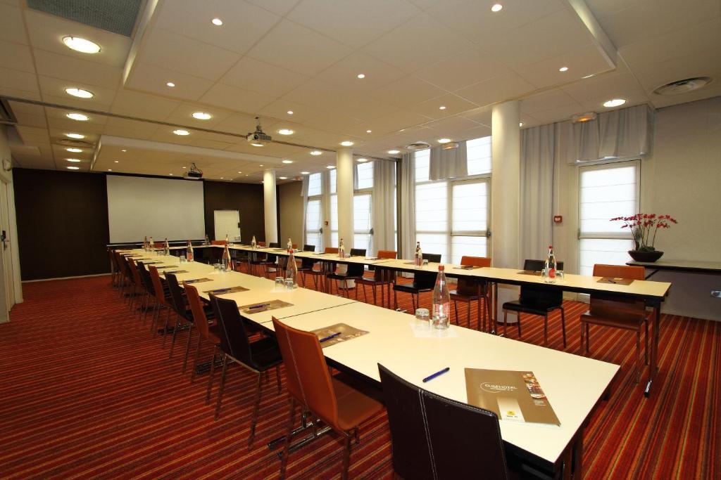 hotel image 10