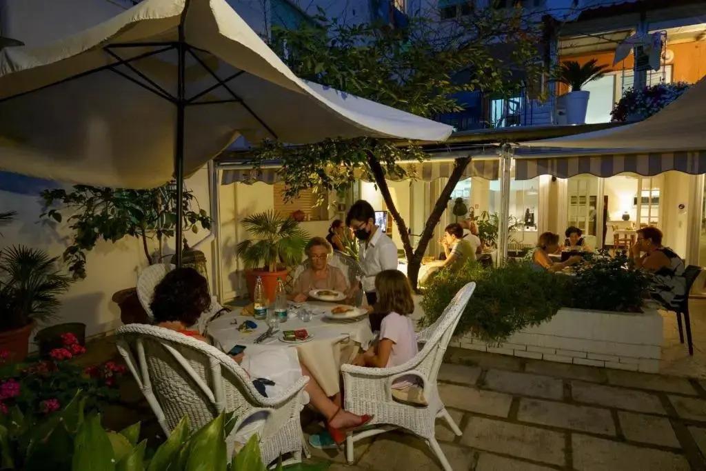 hotel image 10
