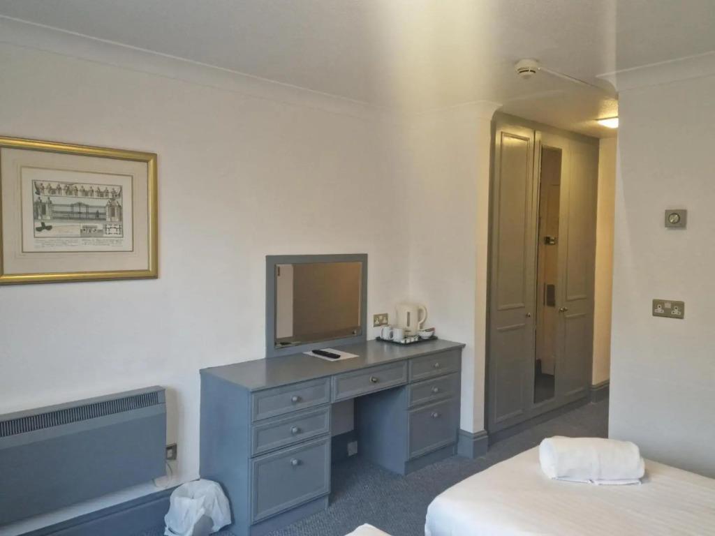 hotel image 16