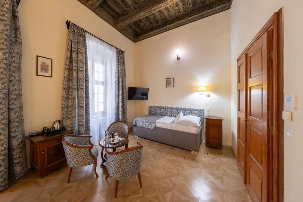hotel image 35