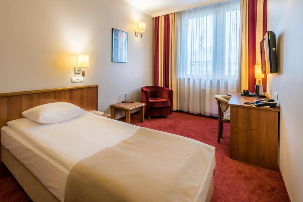hotel image 13
