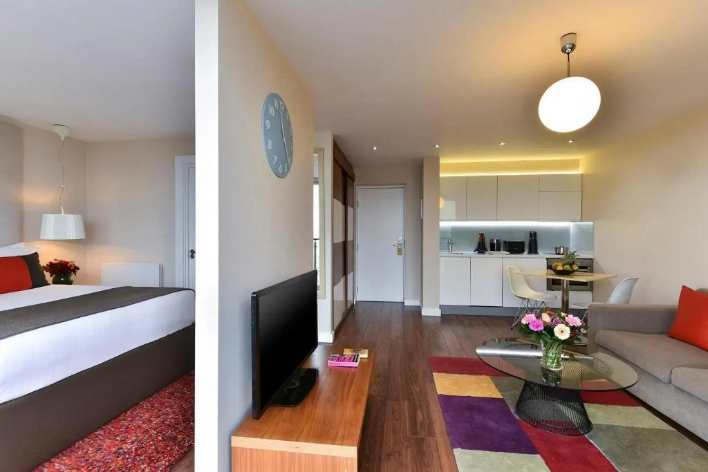 hotel image 11