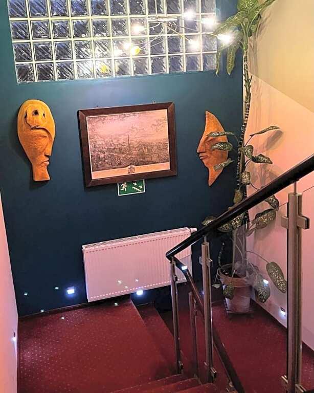 hotel image 12