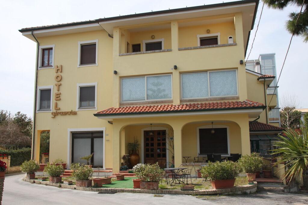 hotel image 12