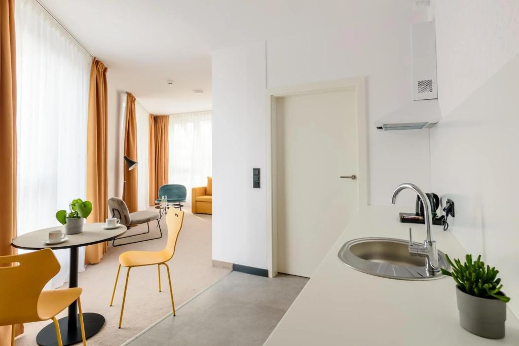 hotel image 8