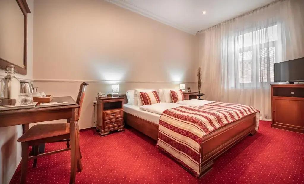 hotel image 13
