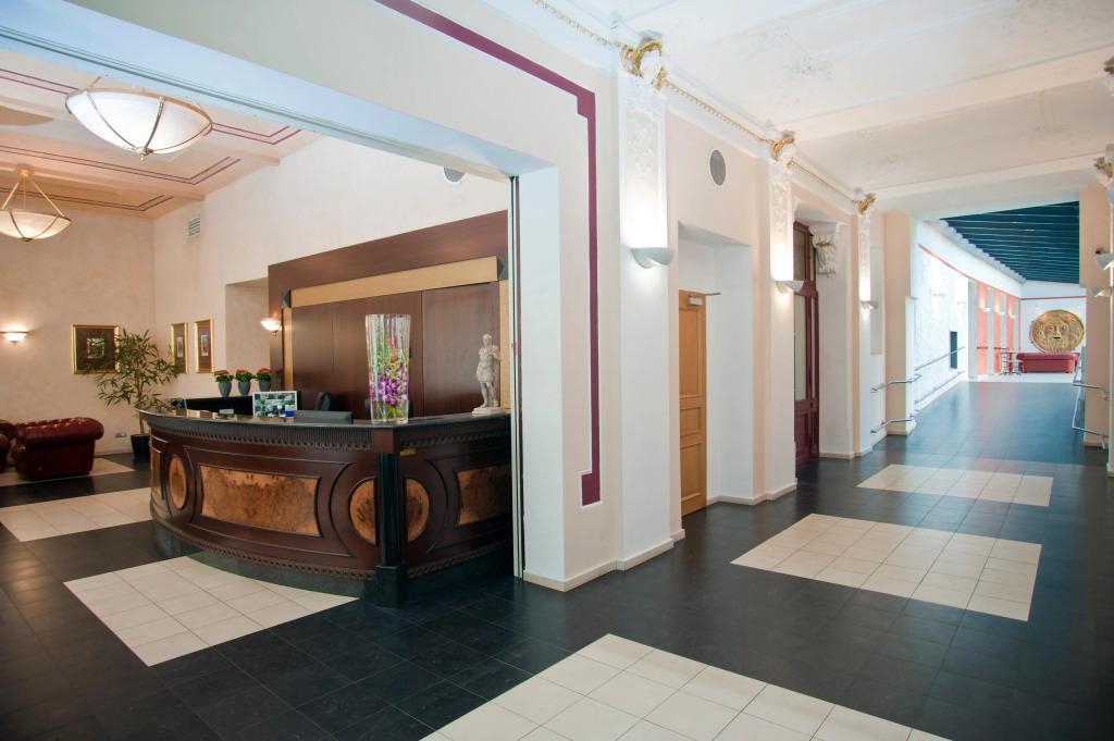 hotel