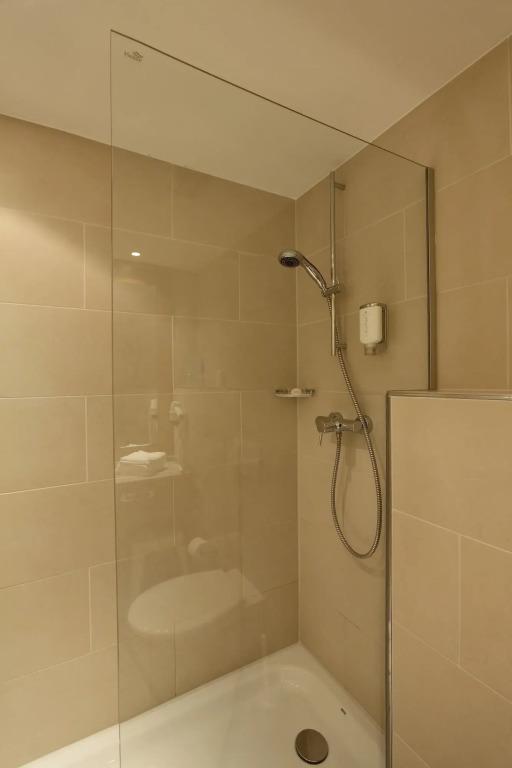 hotel image 16