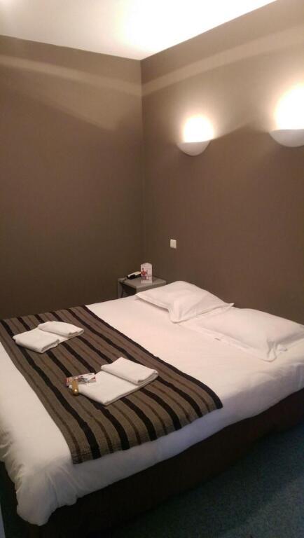 hotel image 8