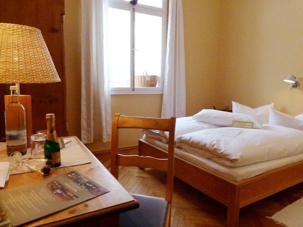 hotel image 16