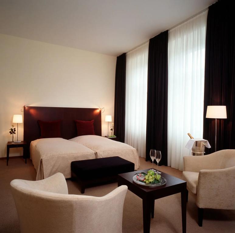 hotel image 8