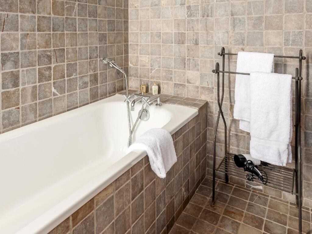 hotel image 15
