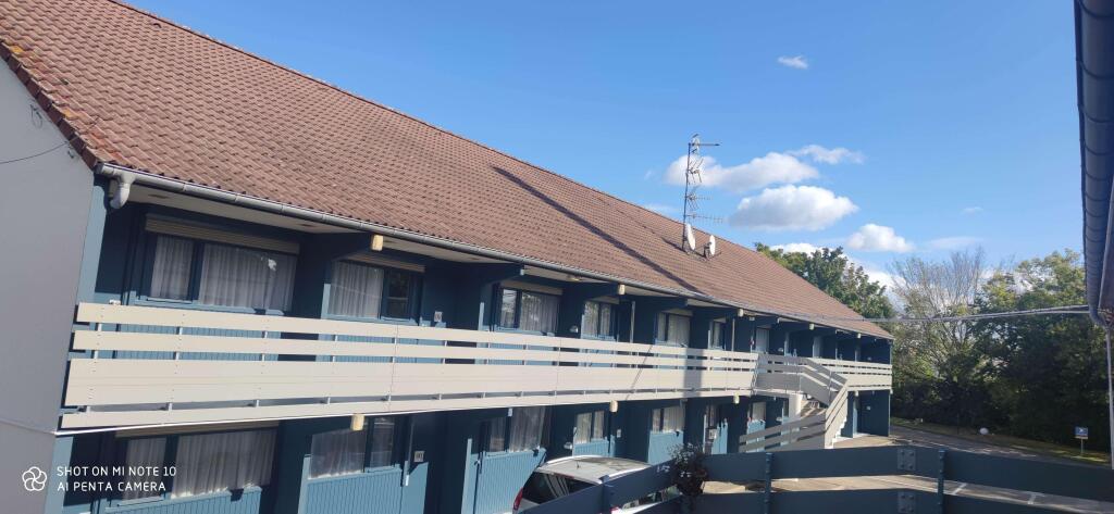 hotel image 13
