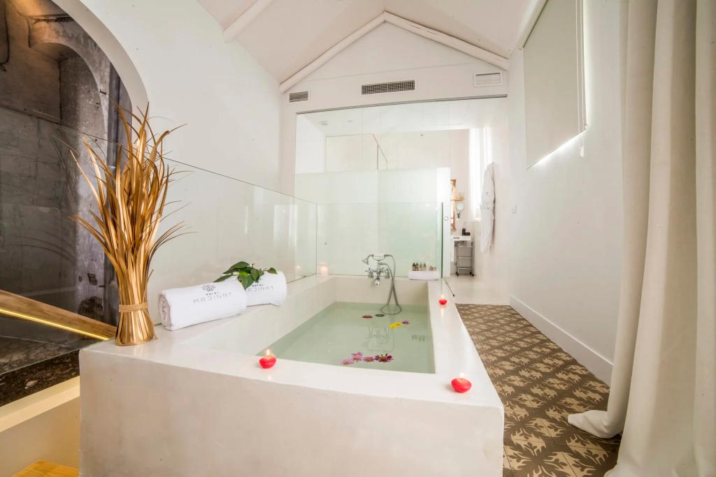 hotel image 38