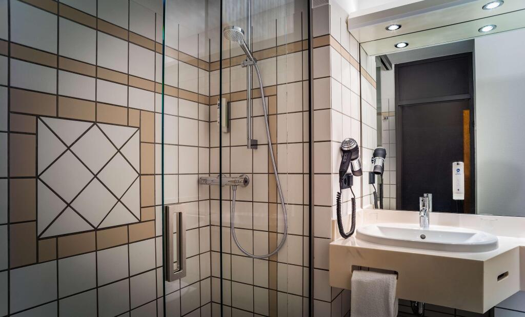 hotel image 12