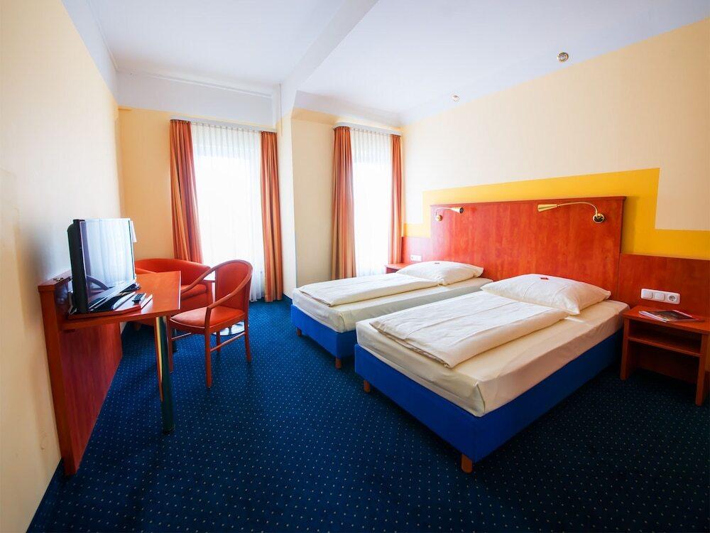 hotel image 11