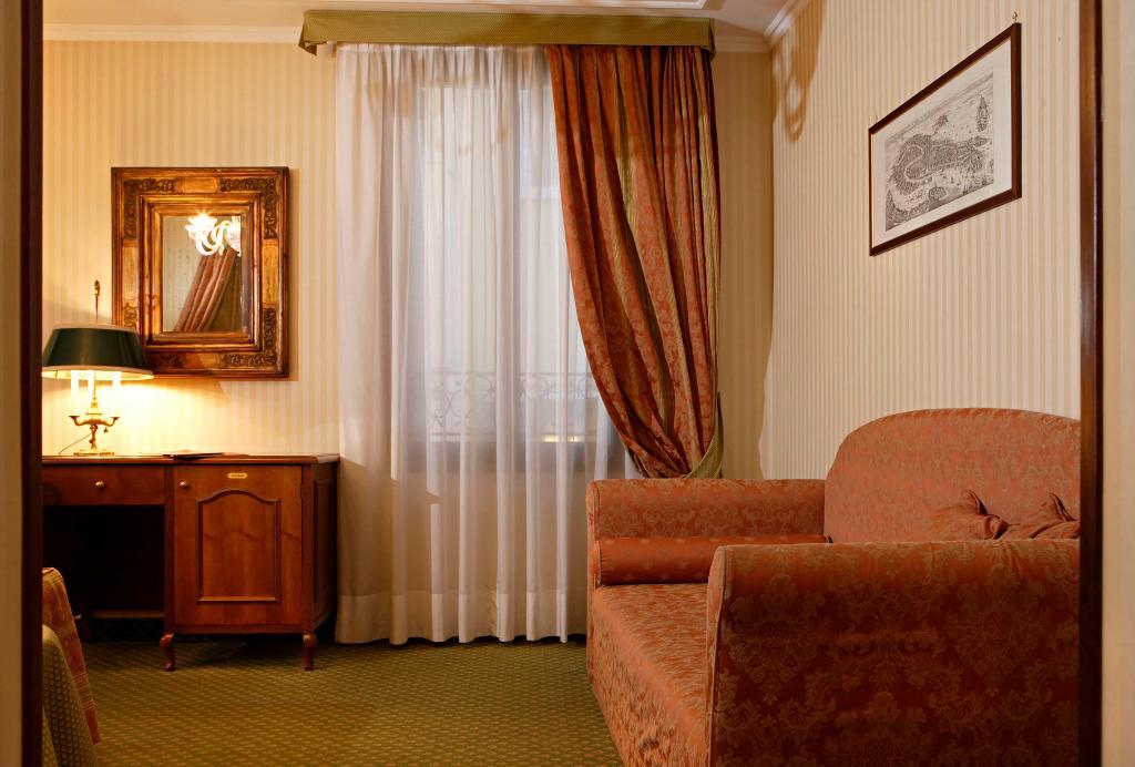 hotel image 7