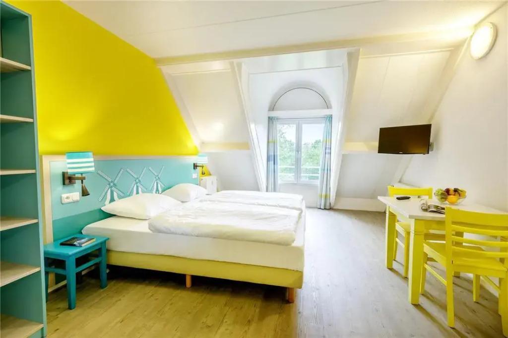 hotel image 16
