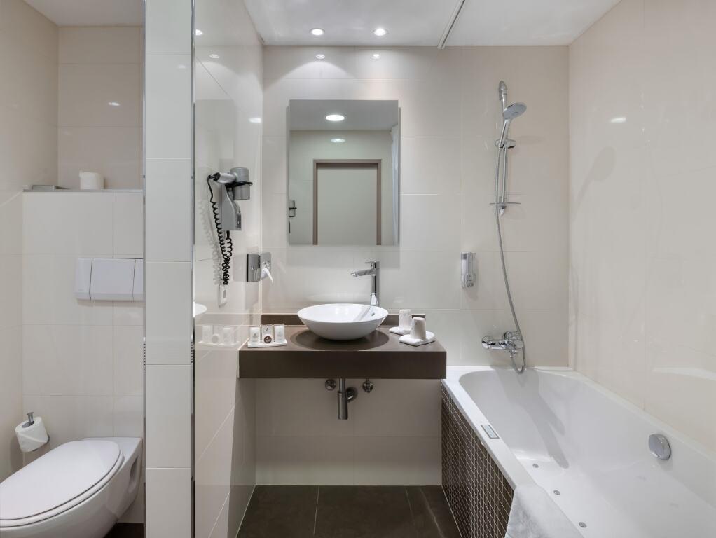 hotel image 16