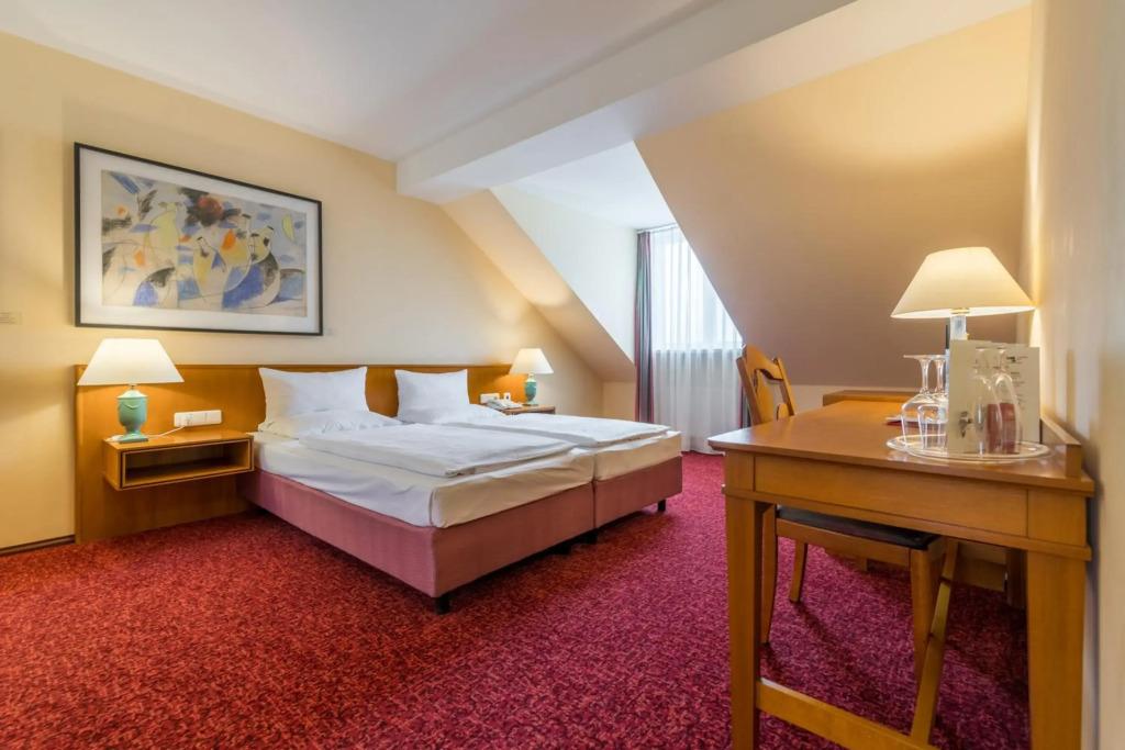 hotel image 8