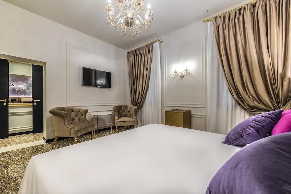 hotel image 13