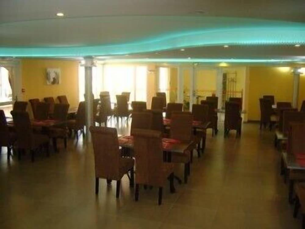 hotel image 10