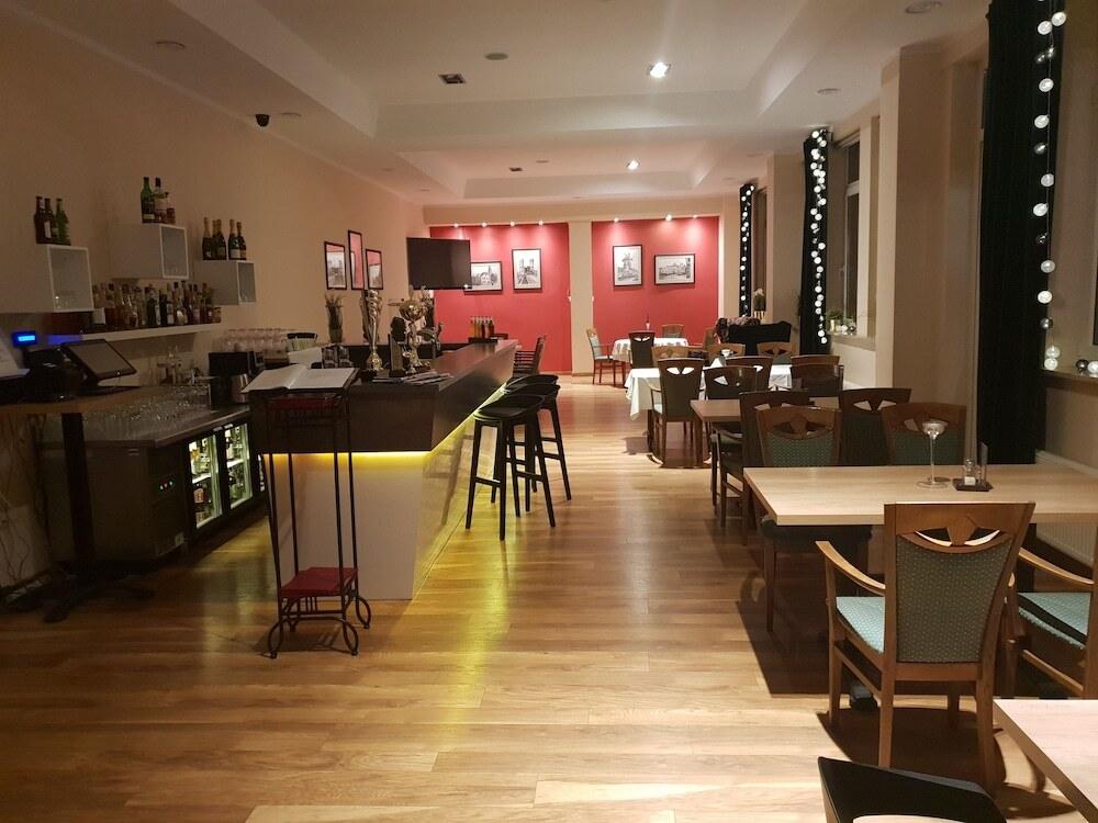 hotel image 11