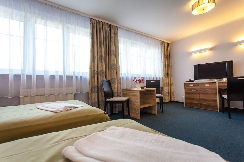 hotel image 8