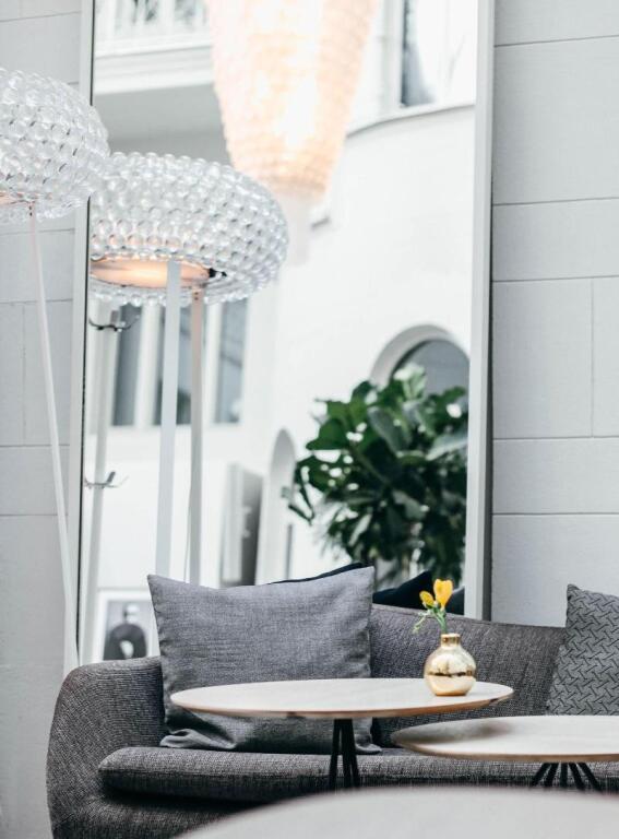 hotel image 9