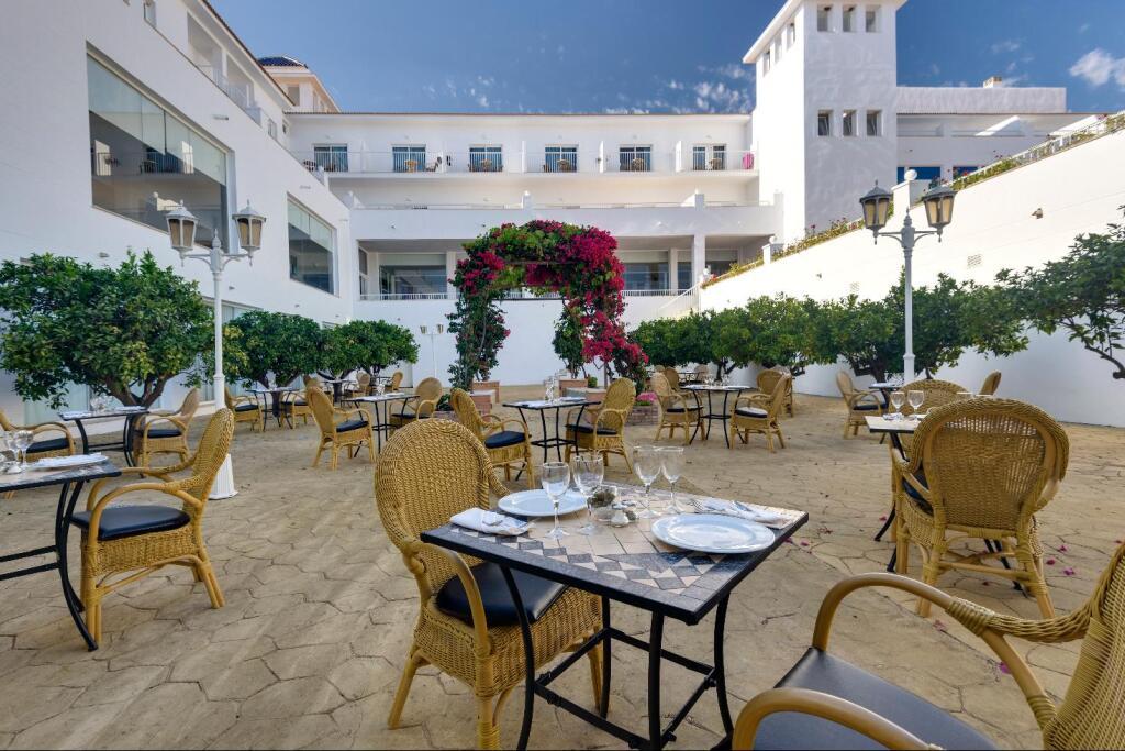 hotel image 16