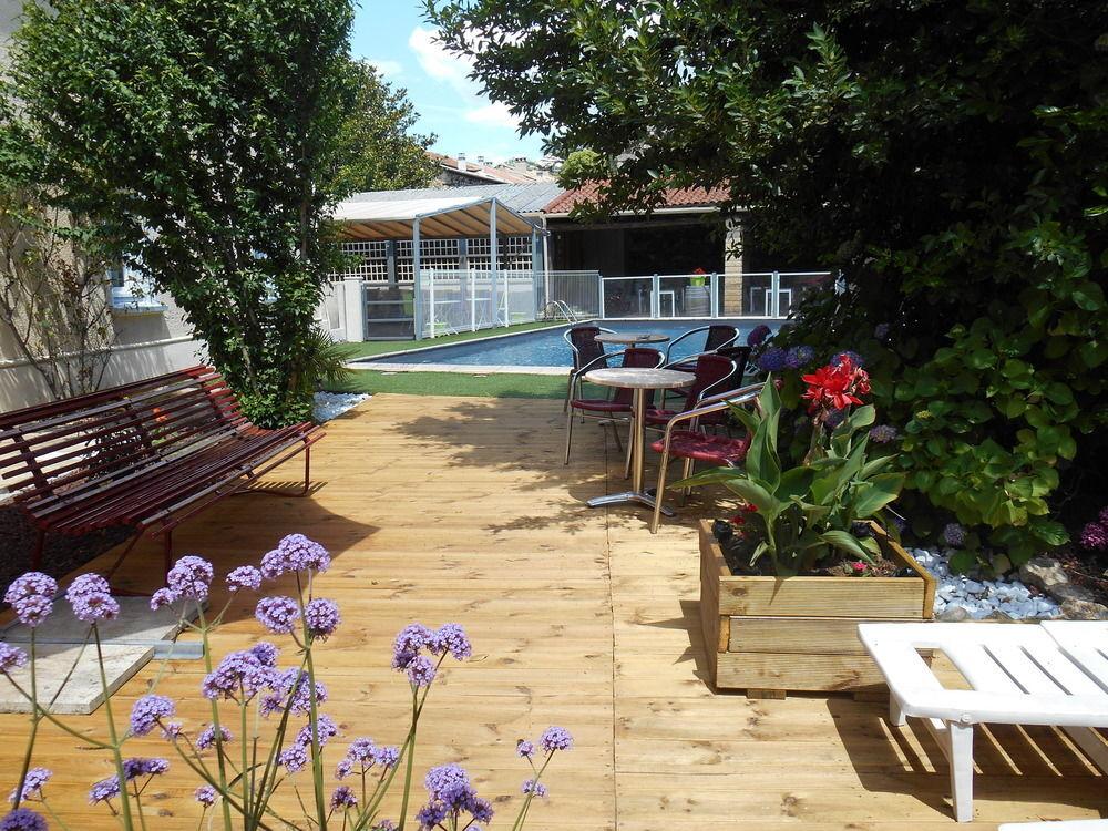 hotel image 9