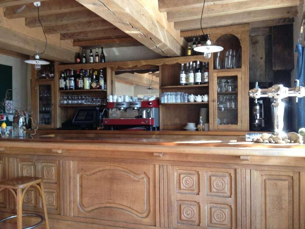 hotel image 10