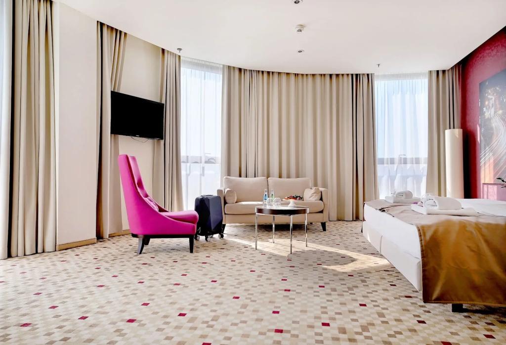 hotel image 12