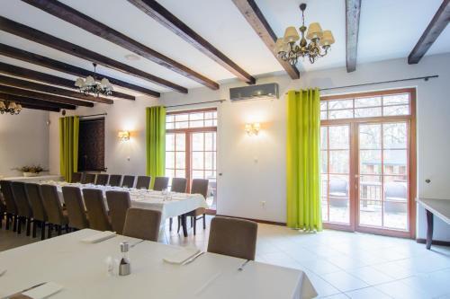 hotel image 16
