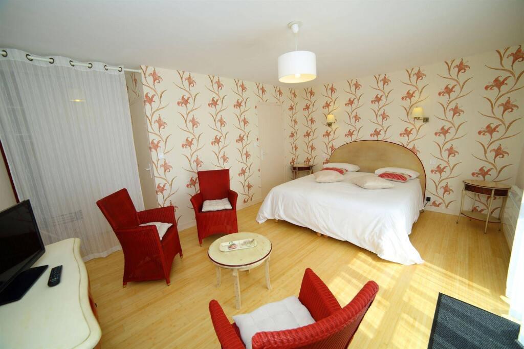 hotel image 9