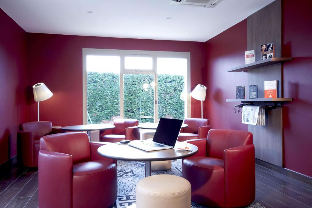 hotel image 16