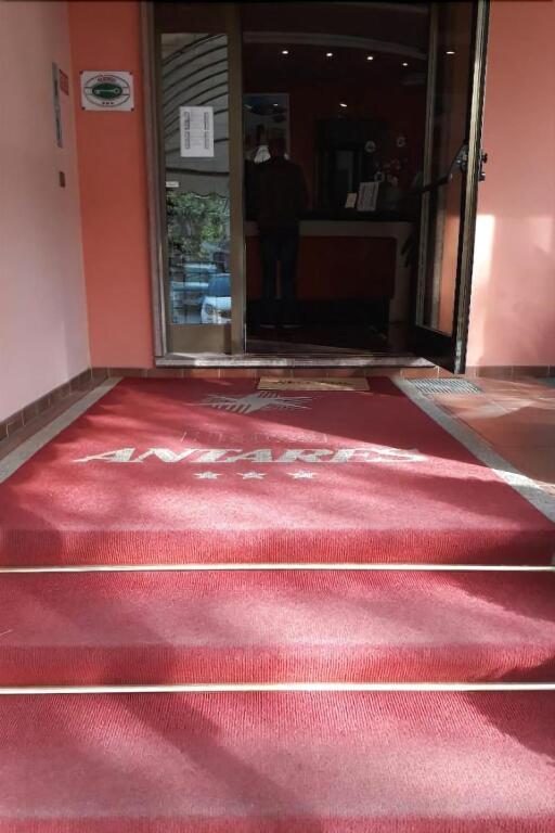 hotel image 10