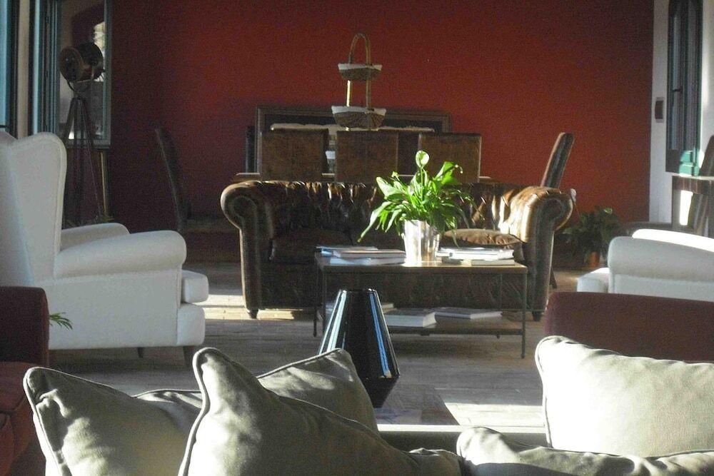 hotel image 9