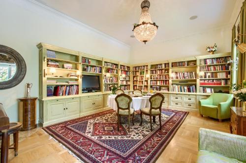 hotel image 15