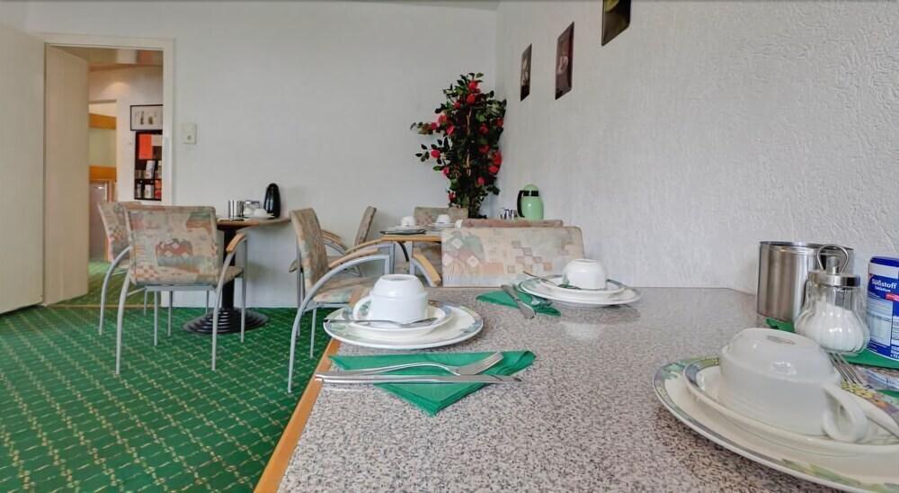hotel image 16
