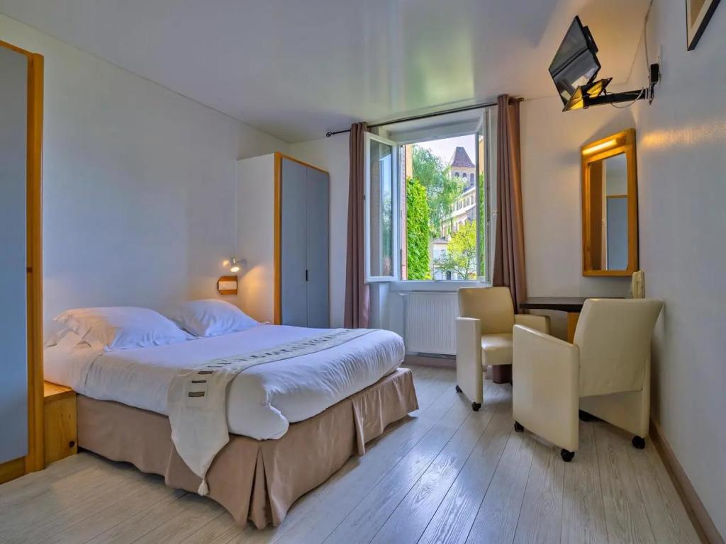 hotel image 11