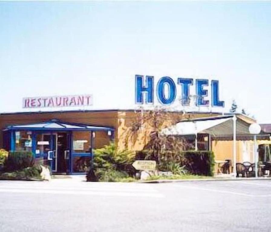 hotel image 11