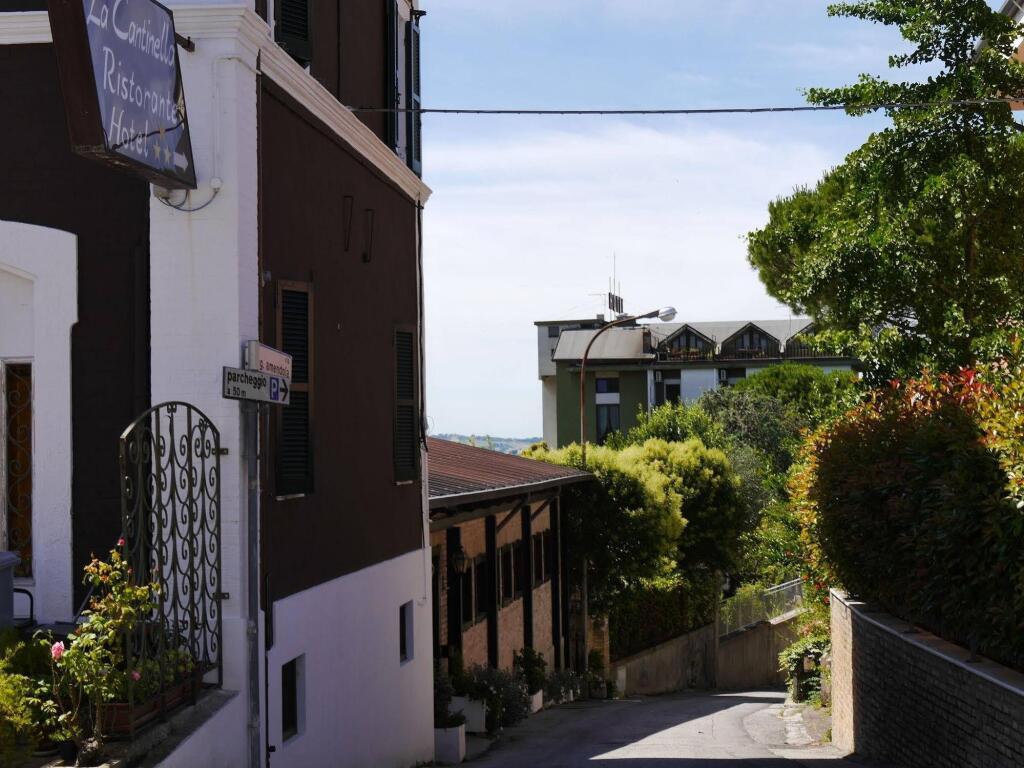hotel image 11