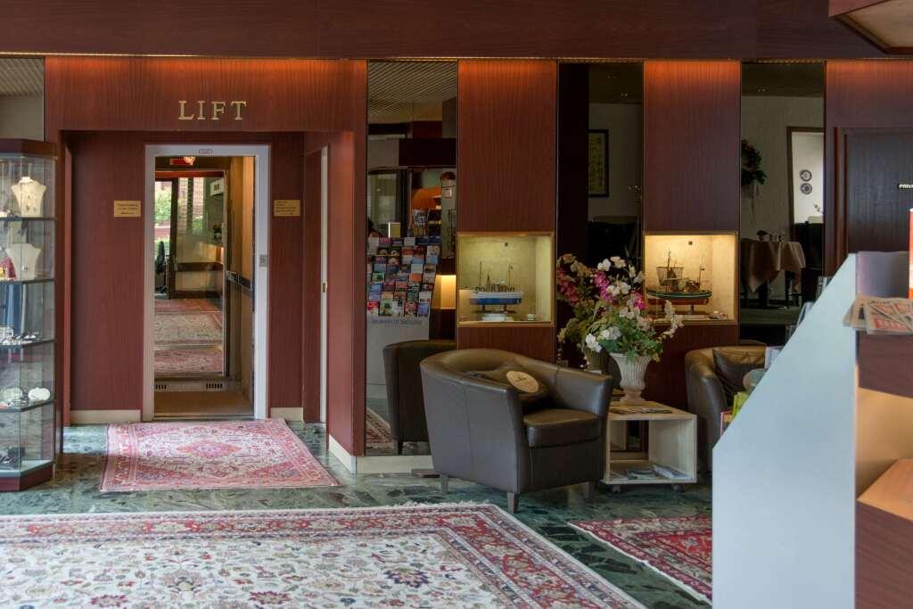 hotel image 9