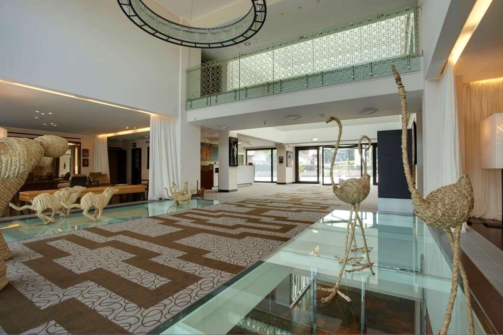 hotel image 12